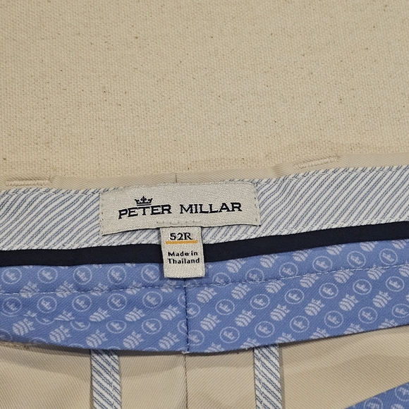 Peter Millar Performance Shorts 52R - Picture 2 of 4